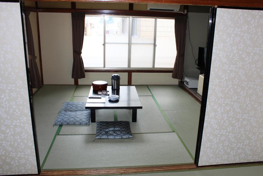 Kinokuniya Ryokan Fudžisawa Pokoj fotografie