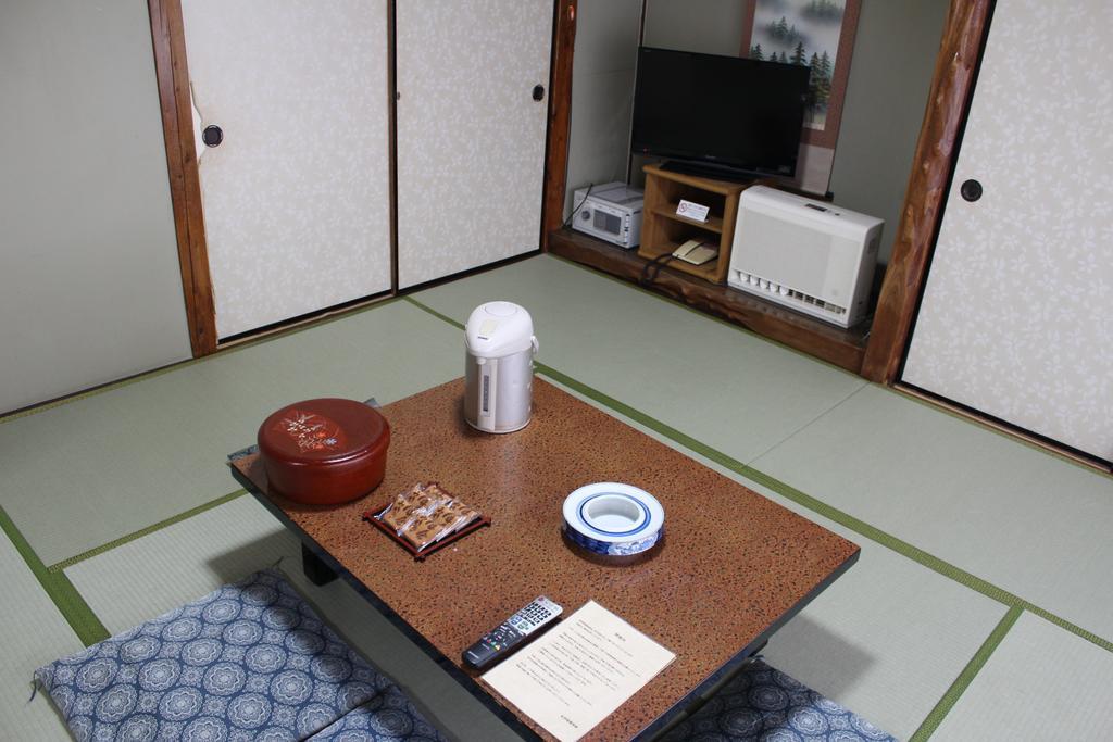 Kinokuniya Ryokan Fudžisawa Exteriér fotografie