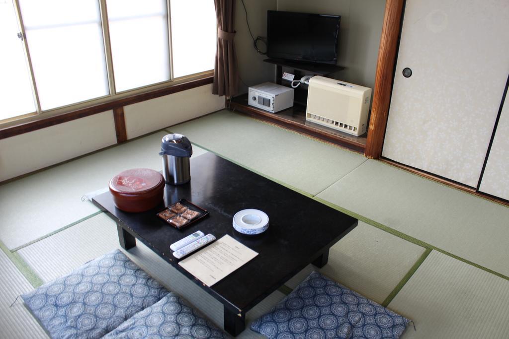 Kinokuniya Ryokan Fudžisawa Exteriér fotografie